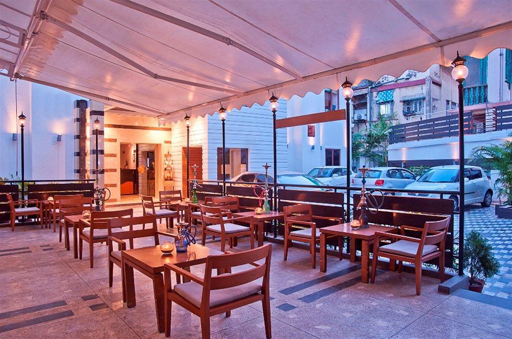 Hotel Walson Spa'O'Tel Kolkata Restaurant photo